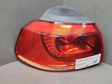 Feu arrière gauche extérieur