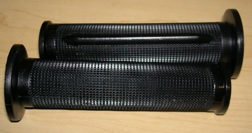 1970 tommaselli black grips - 1970's,