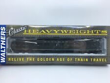 HO Walthers 932-10451 Pullman Heavyweight Solarium-Obs Observation Passenger Car