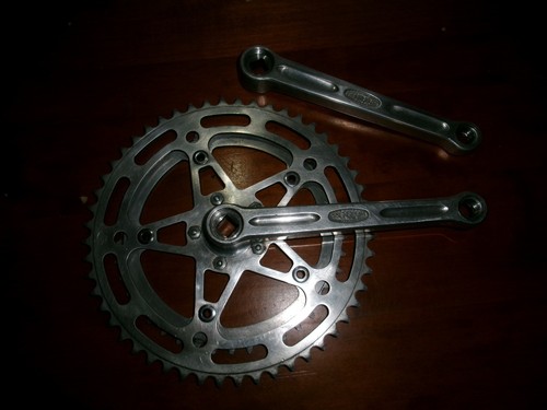 Pédalier stronglight 49d - pédalier,