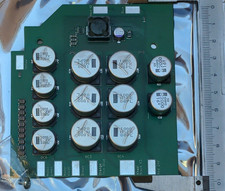 Carte de condensateurs et buck