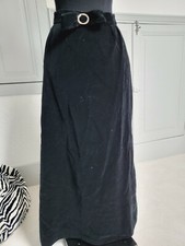 Ancien jupon en velours noir