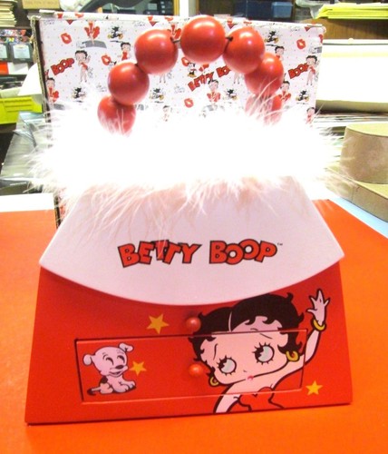 Nib betty boop wooden trinket - nib,