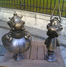 Astérix St Emett : Bustes en