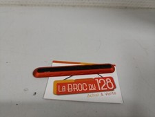 Pièce latéral bouton pour