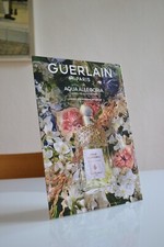 GUERLAIN PARIS SIGN STORE DISPLAY TO POSE