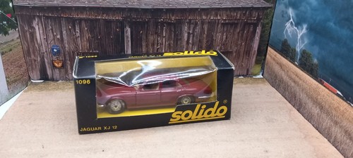 Jaguar rouge solido - xj,