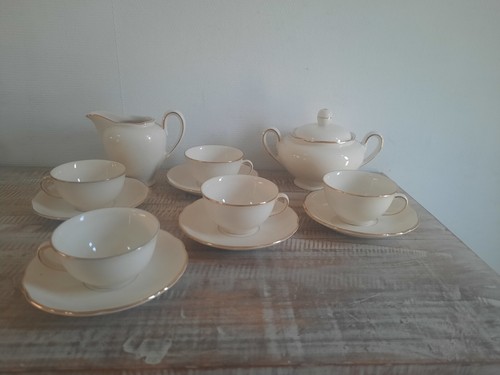 Pièces service café - à,