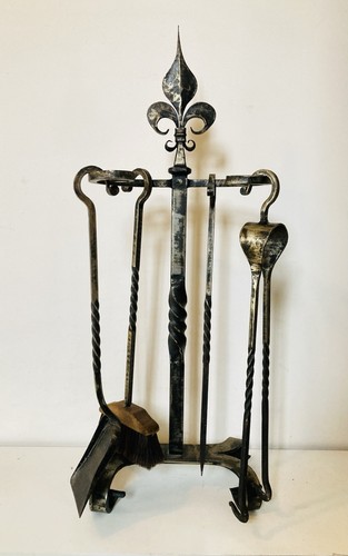 Nécessaire cheminée - nécessaire, de