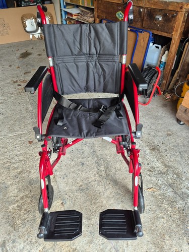 Fauteuil roulant transfert - de,