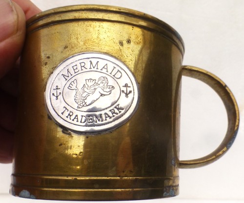 Petite tasse café - à,