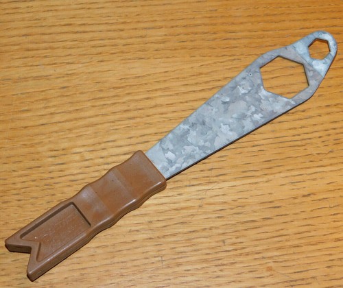 Vintage cle tool - cle, scie