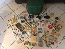 PANIER DE PÊCHE AVEC MATERIEL