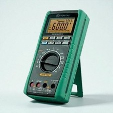 MULTIMÈTRE NUMÉRIQUE