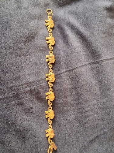 Très beau bracelet