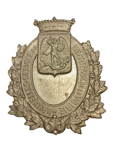 Q13 insigne - q13/02/25, (ref18354)