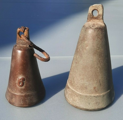 Cloches anciennes bronze - anciennes, en