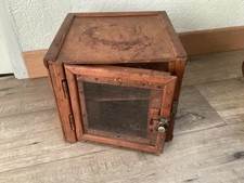 Ancien petit garde manger bois