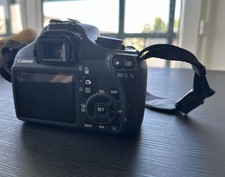 Caméra Canon EOS 1100D avec