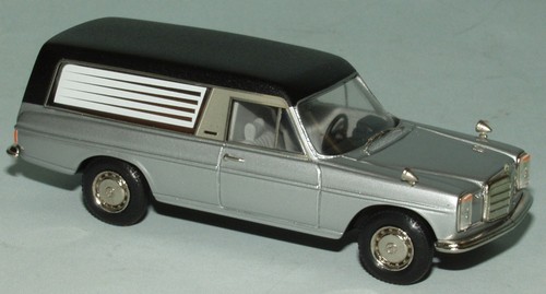 Mercedes benz corbillard - /8,