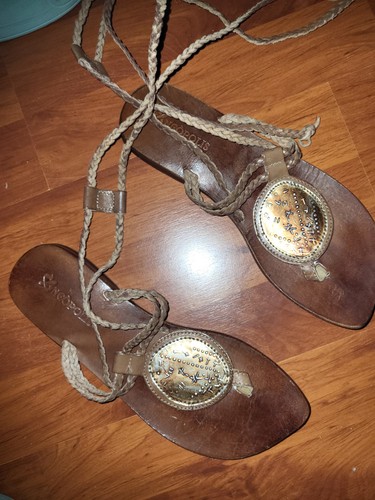 Tong spartiate tout - t, cuir