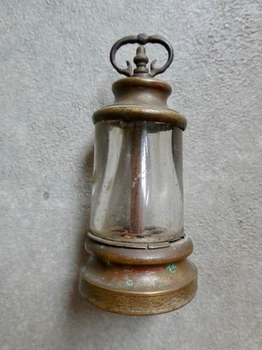 Small 19th century table - small,