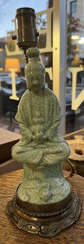 Lampe figure guanyin - lampe,