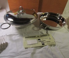 2  très beaux plats de