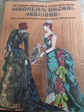 Livre 1974 En anglais 294P HARPER'S BAZAR  de 1867-1898 Nombreuses illustrations