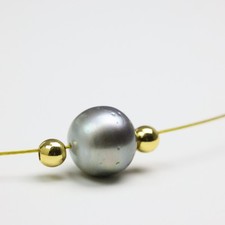 collier en perle noire de