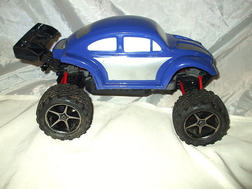 Custom painted 16th traxxas - custom,