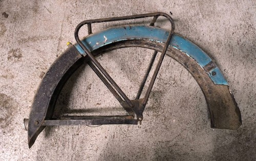 Garde boue arriere - *,