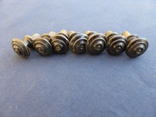 7 petits boutons bois tourné