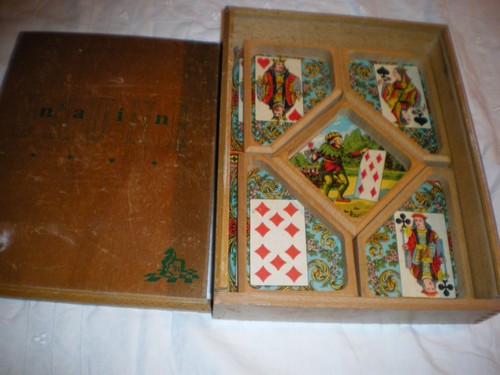 Ancien jeu nain jaune tout - jeu,