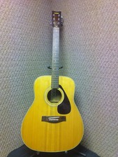 Yamaha FG-335 Acoustic Guitar