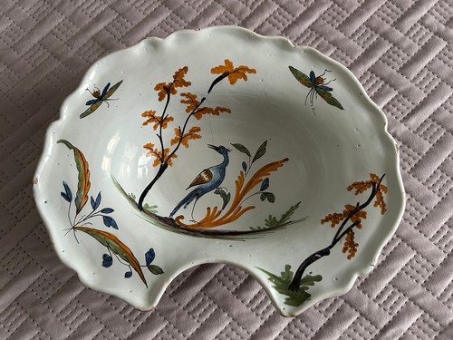 Plat barbe faience de - barbe,