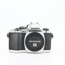 OLYMPUS OMD E-M10 SILVER