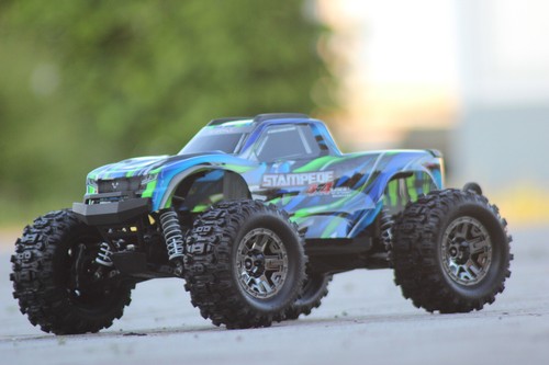 Traxxas trx 90376 - -4, vert