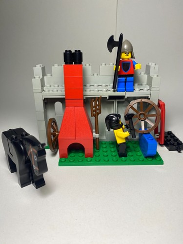 Lego 6040 blacksmith - lego, shop