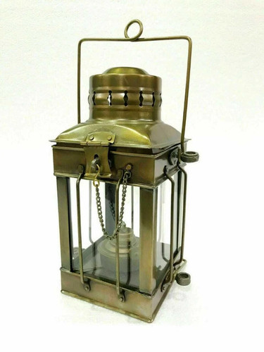 Ancienne lampe cargo - , lanterne