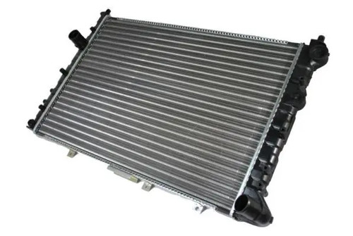 Radiateur eau ailettes - radiateur, d'eau