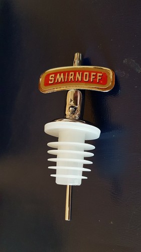 Bouchon doseur smirnoff - bouchon,