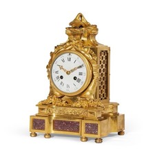 Rarissime Pendule d'Époque Louis XVI en Bronze Doré et Porphyre - Circa 1780