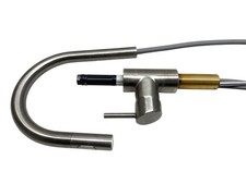 Robinet de cuisine en acier