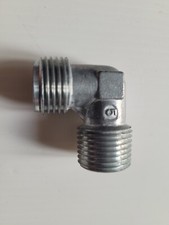 Raccord coudé pour table de