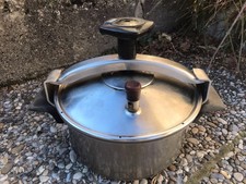 cocotte minute seb en inox 4,5