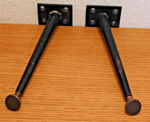 1960 vintage pieds metal - 2, en