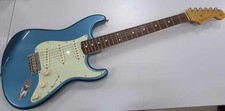 Guitare électrique FENDER