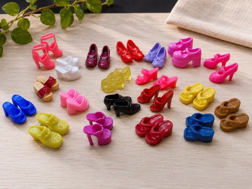 Chaussures poupées barbie lot - chaussures,
