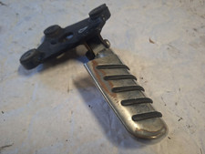 PLATINE AVANT DROITE SUZUKI VL